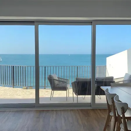 Over The Ocean Terrace Daire Estoril