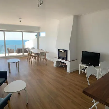 Over The Ocean Terrace Daire Estoril